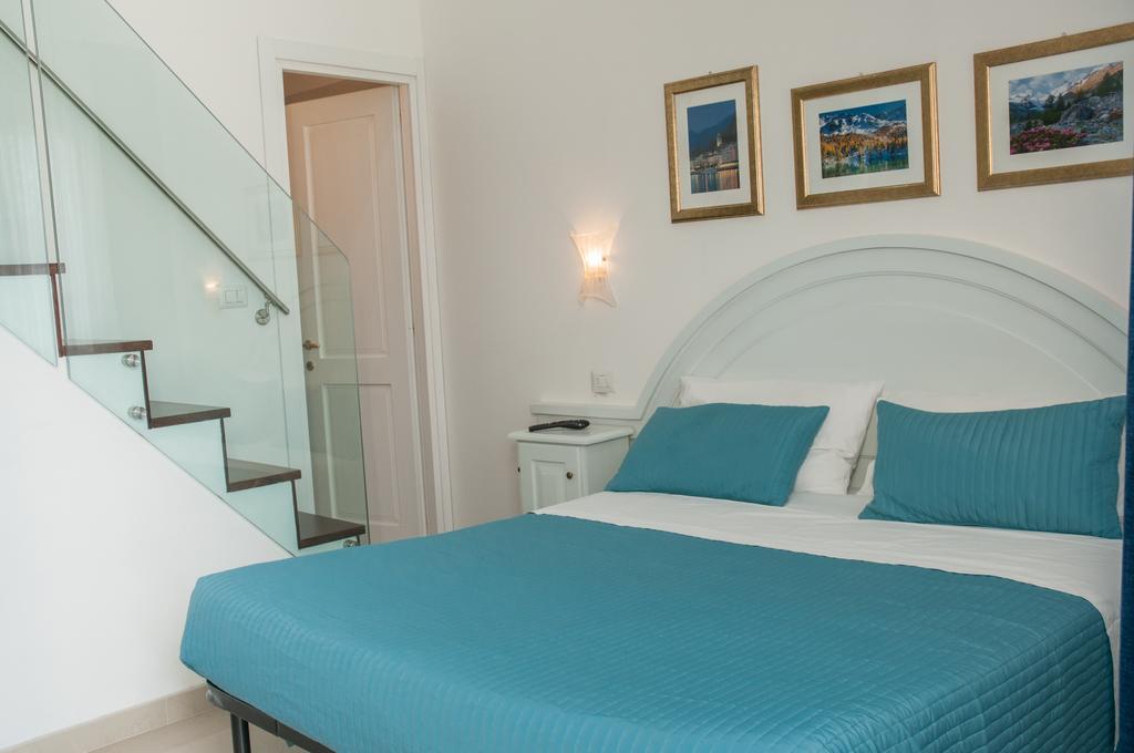 Agriturismo Il Casale Di Monica Rivotorto Ngoại thất bức ảnh